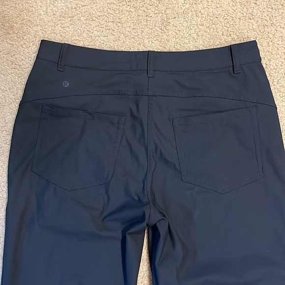 Lululemon City Sleek 5 Pocket 7/8 Pant Black / Size 14 - Picture 7 of 11